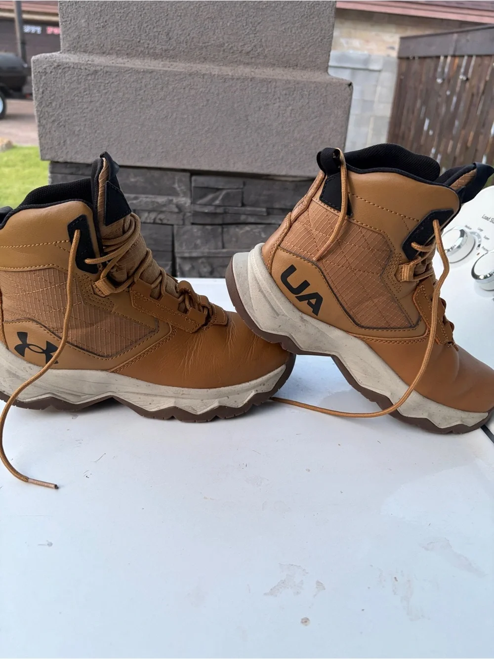 Under Armour youth kids Brown/Tan Trail Waterproof Boots
